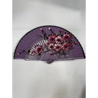 ABANICO VIOLETA FLORES PINTADAS