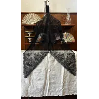 Mantilla Carola