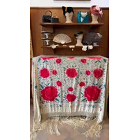 MANTÓN 16 ROSAS