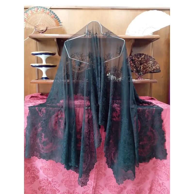 Mantilla Inka negra