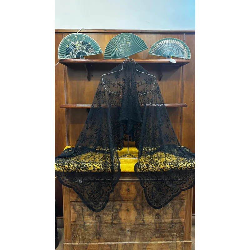 Mantilla Emma