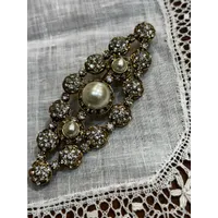 BROCHE DORADO