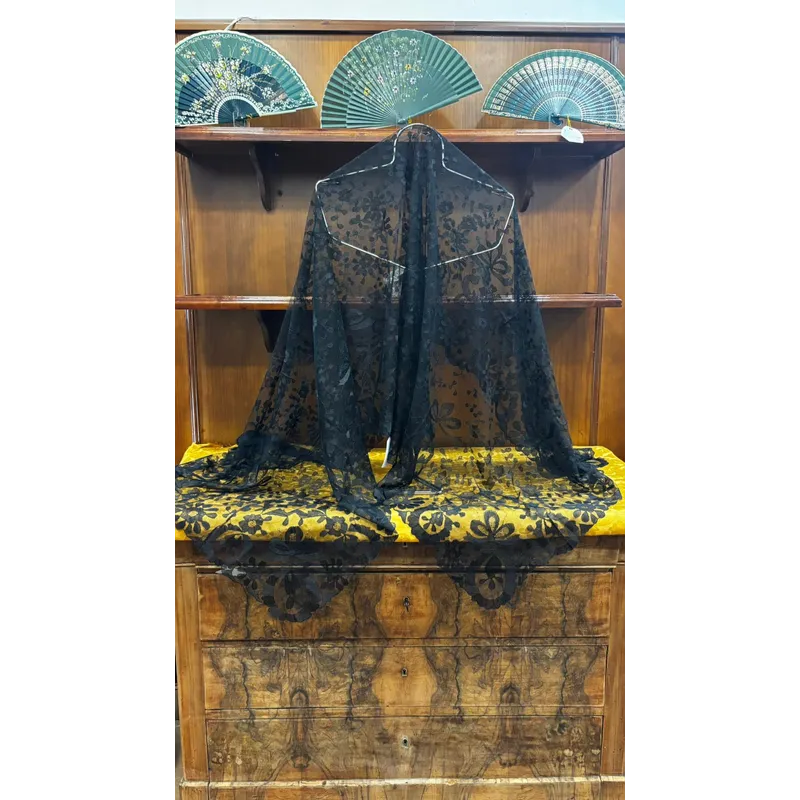 Mantilla Aria