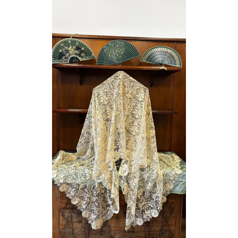 MANTILLA ESTRELLA