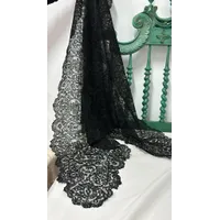 MANTILLA DE TRES PICOS NEGRA - 2565/M