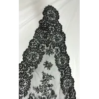 MANTILLA NEGRA DE TRES PICOS - 2560/M