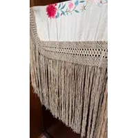 MANTÓN 16 ROSAS