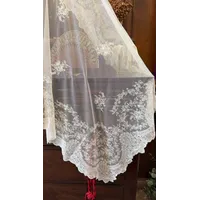 Mantilla Luisa Beige Seda