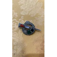 BROCHE DE PLATA Y PIEDRAS CHECAS