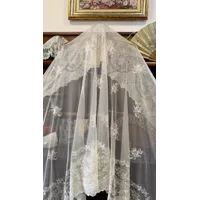 Mantilla Luisa Beige Seda