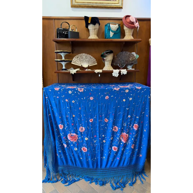 MANTÓN ISABEL