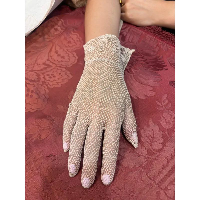 Guantes Estonia