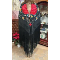 Mantón negro cigarrera