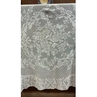 MANTILLA RECTANGULAR  BEIGE HECHA A MANO