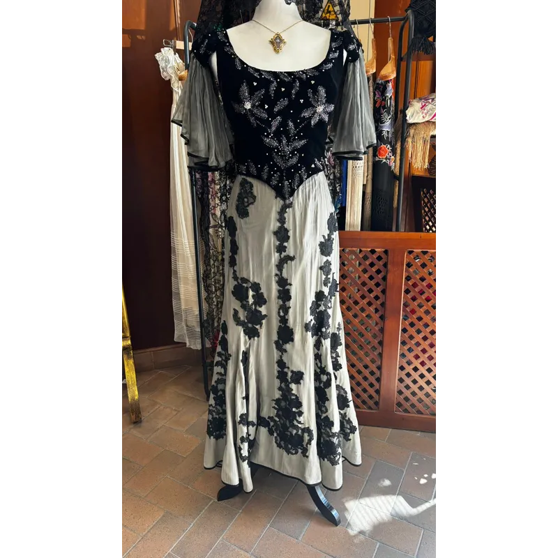 Vestido Nobleza