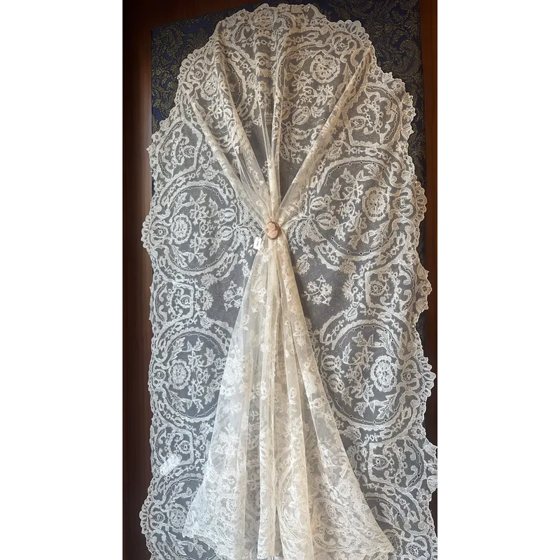 MANTILLA COPETE