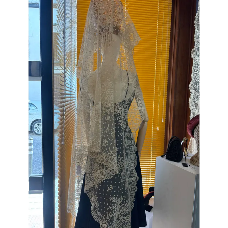 mantilla Divina