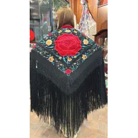 Mantón negro cigarrera