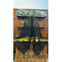 Mantilla Clara