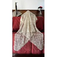 Mantilla Granadita