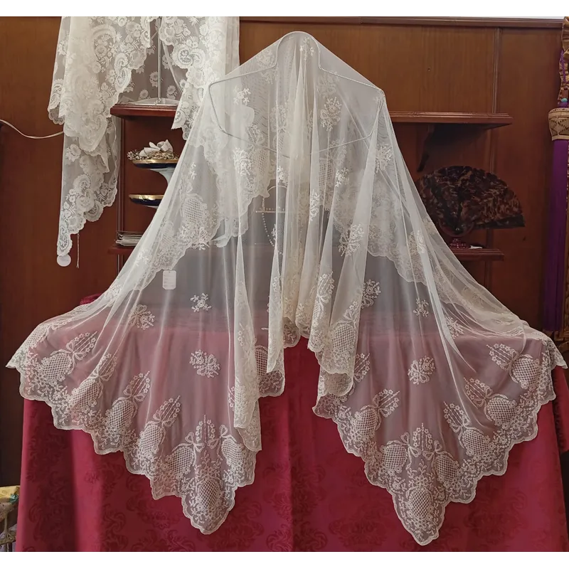 Mantilla Lazada