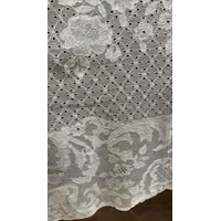 MANTILLA RECTANGULAR  BEIGE HECHA A MANO