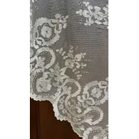 MANTILLA DE TRES PICOS BEIGE A MANO