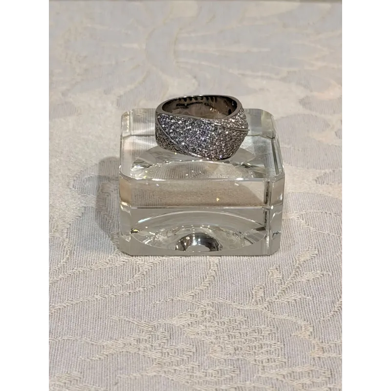 Anillo Artistico