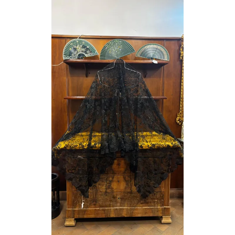 Mantilla Beatriz