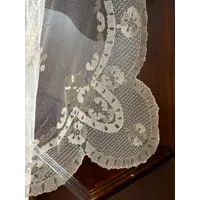 MANTILLA BEIGE ENCAJE DE GRANADA 
