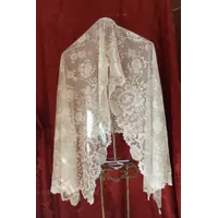 Mantilla Dorothy